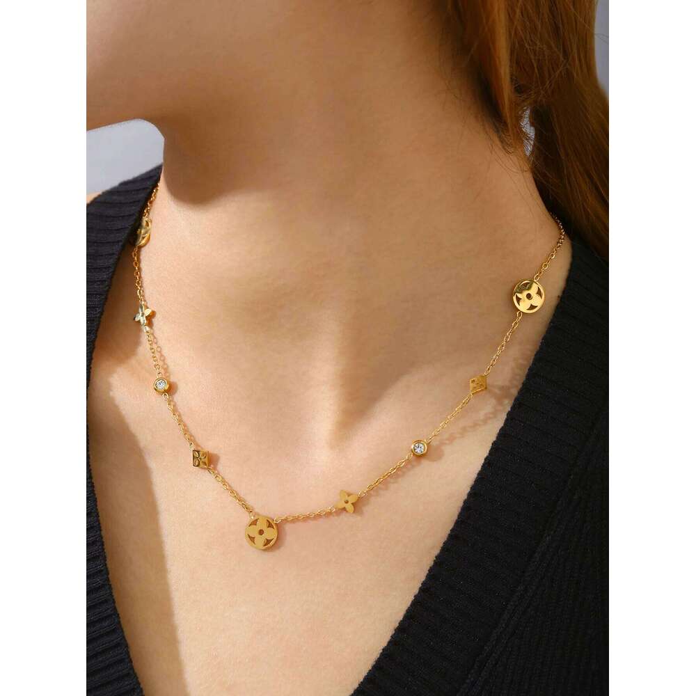 Old Money Style Temperament Personality Charm Stainless Steel 18K Gold-Plated Diamond Cr Jewelry Set Female H260312