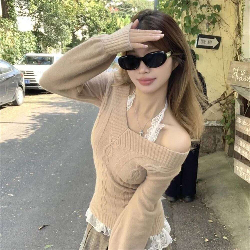 Fashion Vintage V-neck Knitted Tops Women 2025 Early Autumn New Sweaters Pullover Slim Long Sleeve Pullovers Sexy Gray Jumpers Z260313