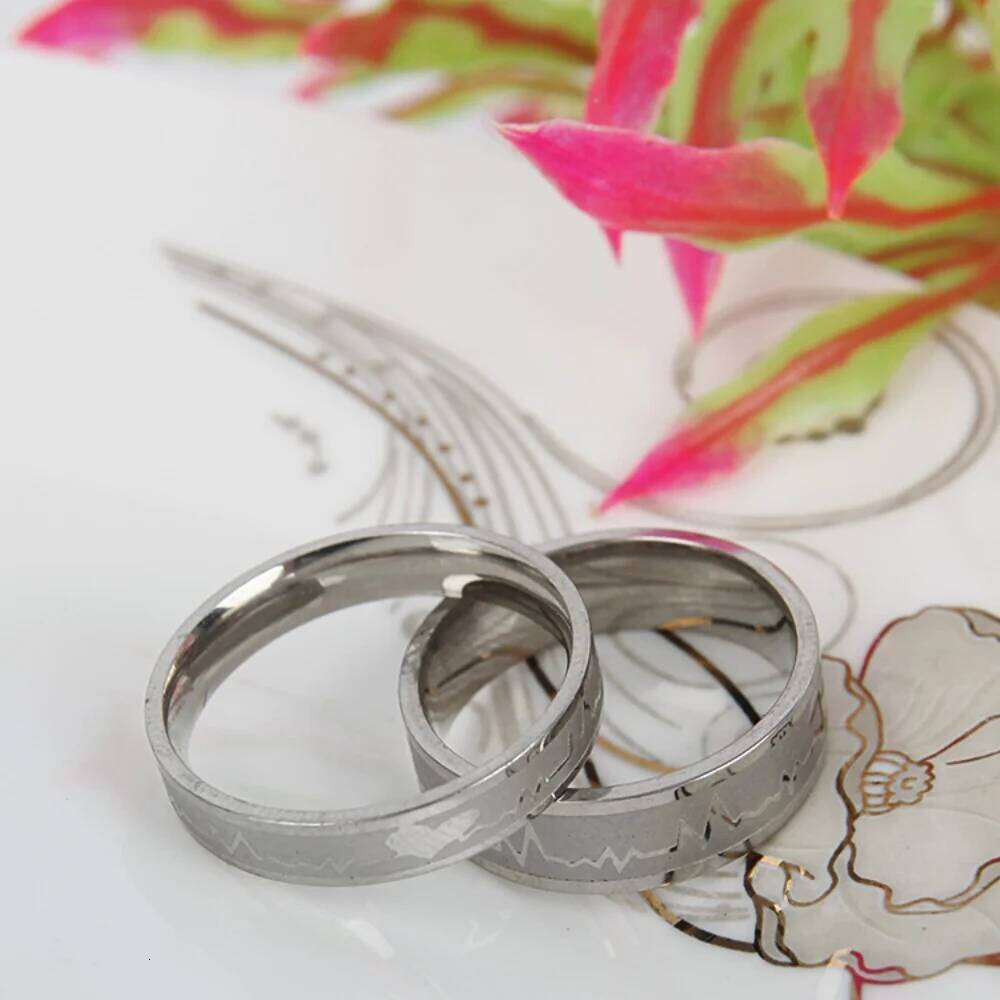 Vintage Geometric Stainless Steel Couple Rings Heartbeat Design Fashion Jewelry for Men Women Party Accessory Gifts H260312