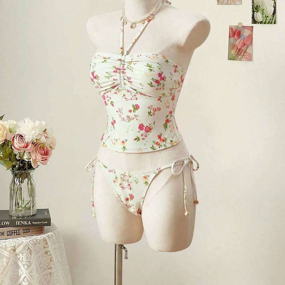 Trendy Floral Print Tankini Two-Piece Swimsuit with Halter Neck And Strap for Women High Waist Sexy Tight Fit Backless Swimwear Y260303