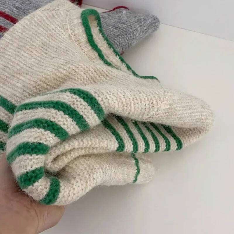 2026 Autumn Winter Warm Long Sleeve Tops Korean O-neck Striped Knitwear Sweater Women Retro Casual Versatile Pullovers Z260314