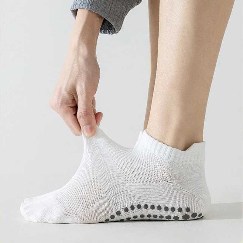 Yoga Socks Men Cotton Thin Silicone Non-slip Grip Pilates Low-ankle Sock D260313