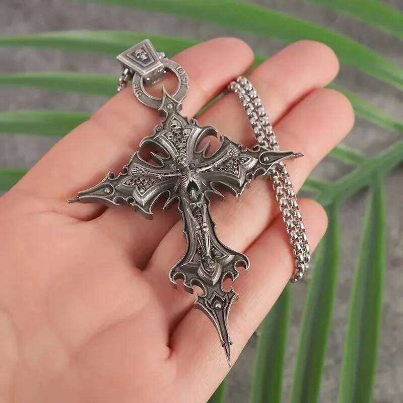Gothic Skull Jesus Cross Pendant Necklace Jewelry for Men Large Vintage Skeleton Punk Religious Amulet Necklaces H260312