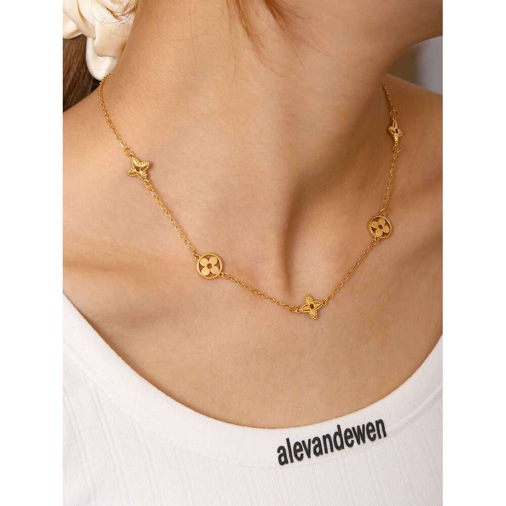 Fashion Simple Temperament Old Money Style Senior Sense Of Stainless Steel 18K Gold-Plated Cr Necklace For Women H260312