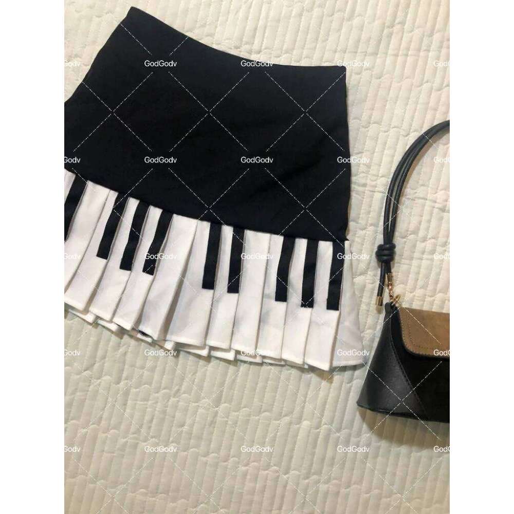 2000s Aesthetic Elegant Women Piano skirt Stripe Design Y2k Slim Mini Skirt Female Black White Spliced Korea Style Chic Outfits Z260314