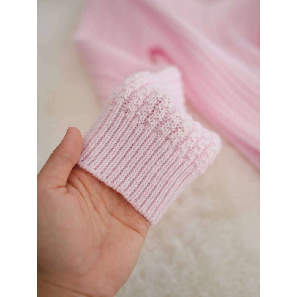 Classic Stripe V-Neck Pullover Sweater Fashion Women's Tops Hot Woolen Soft Knit Long Sleeve Beautiful Ladies Sweate Z260313