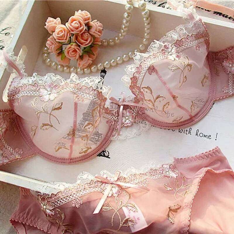 MOYISU New Arrival Luxury Pure Desire Lace Tulle Sexy Panties Lingerie Set Lilacs Embroidery Girl Size Big Boobs Small