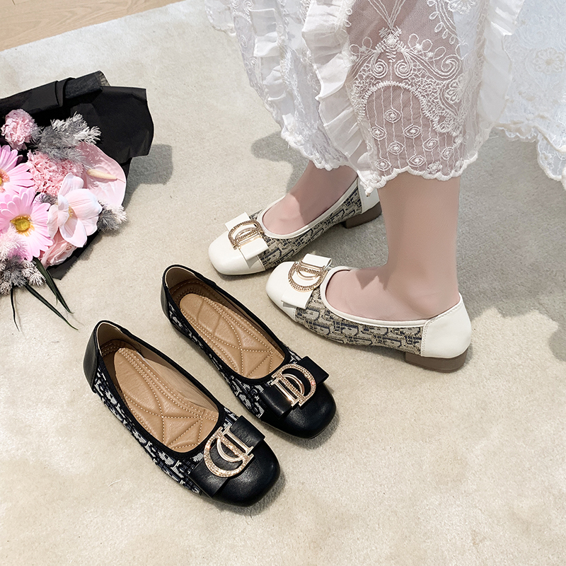 Womens luxury Shoes Autumn New Ballet Shoes Leather Round Head Women's Shoes Flat Casual Classic Breathable Style Ladies Single Shoes Designer Ma