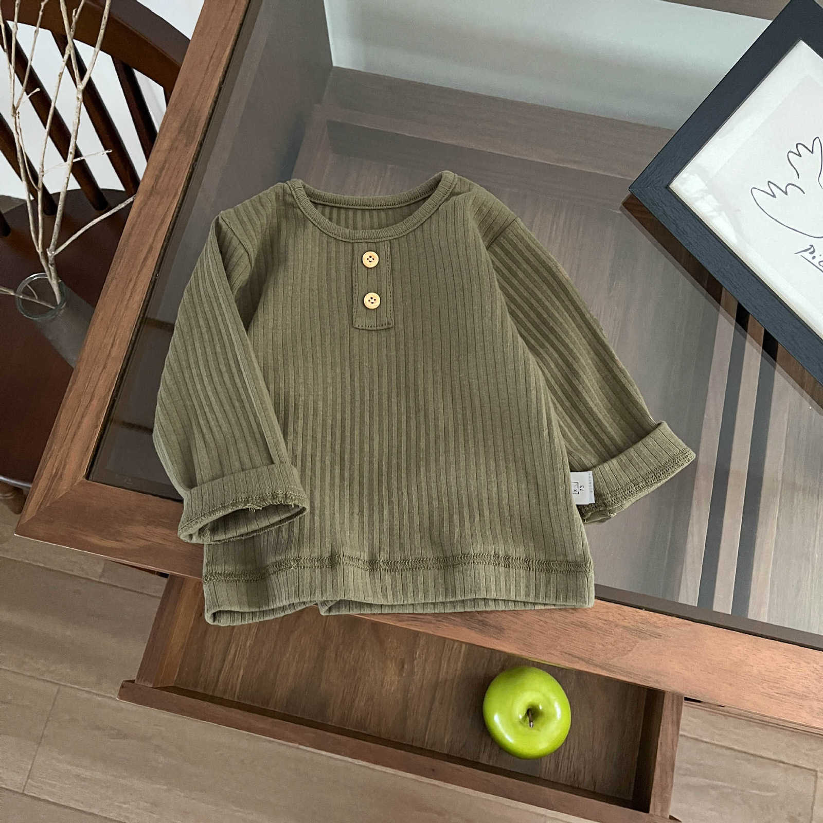 T-shirts Infant and toddler spring/autumn stylish solid color ribbed long-sleeve T-shirt for boys and girls versatile and comfortable top for babies