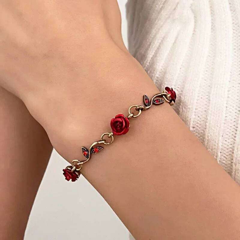 Vintage French Red Rose Flower Set for Women Fashion Romantic Clavicle Chain Necklace Engagement Jewelry Gifts H260312