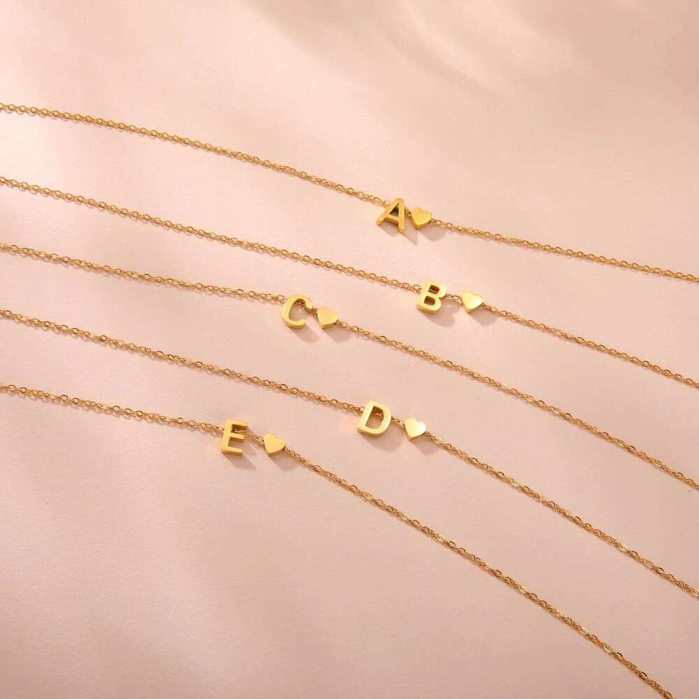 Cazador Initial Letter Mini Heart Pendant Necklace for Women Stainless Steel A-Z Alphabet Choker Chain Jewelry Christmas Gift H260312