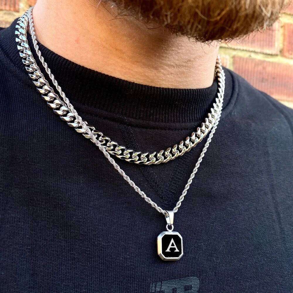 Vnox A-Z Initial Letters Men Necklaces, Geometric Pendant with Box Cuban Rope Chain, Stainless Steel Square Simple Collar H260312
