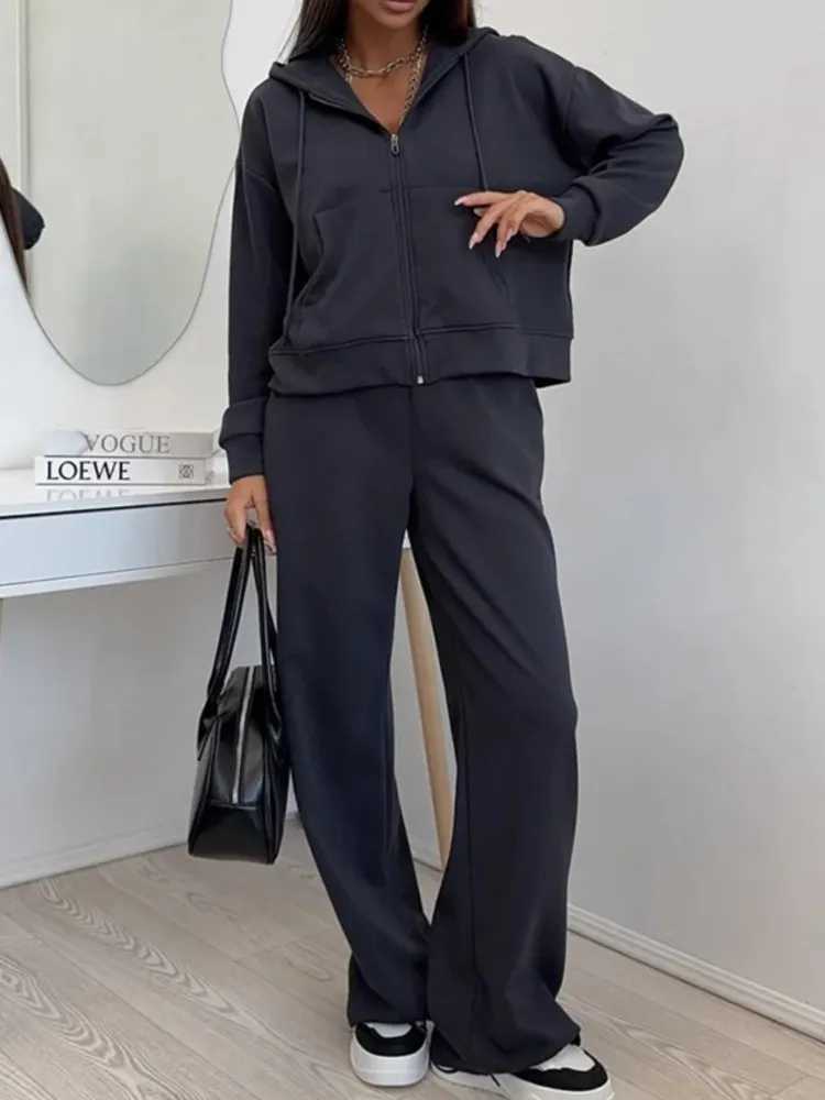 Autumn Solid Color Sports Suit Long-sleeved Zipper Cardigan Hooded Sweatshirt Trousers Two-piece Set Womens Casual Trousers Set M260313