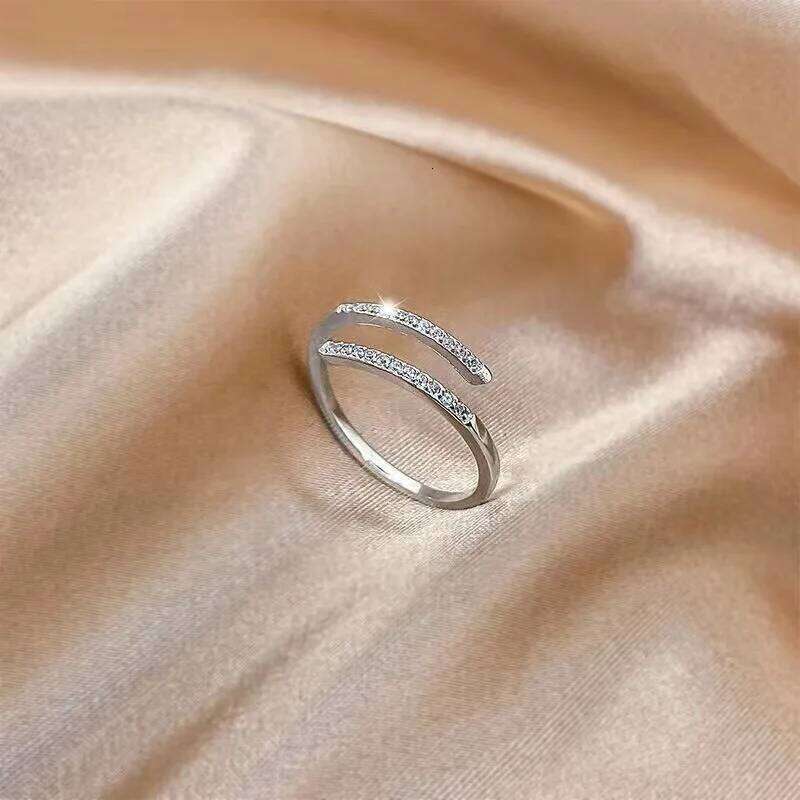 New Minimalist Thin Rings For Women Wedding Brilliant Cubic Zircon Fashion Versatile Female Finger Ring Jewelry Gifts H260312