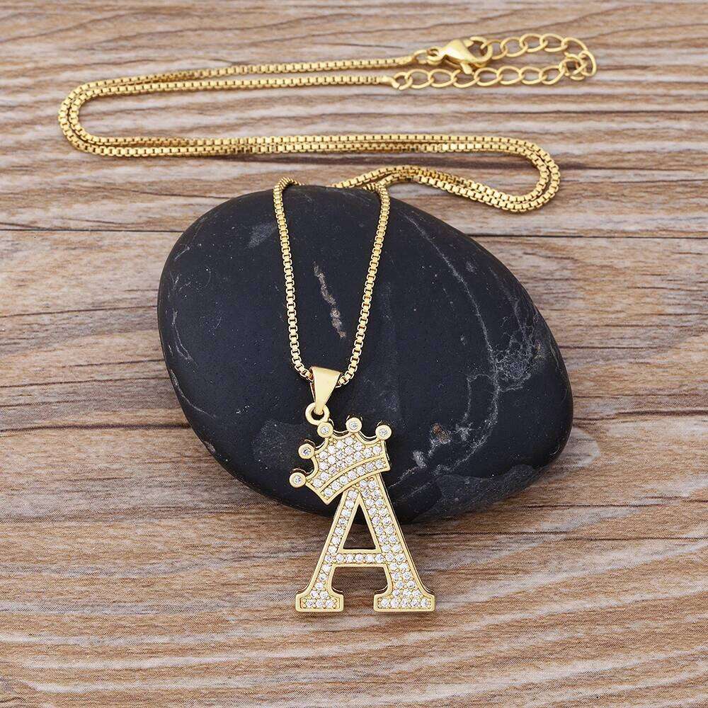 Nidin New Copper Zircon A-Z Crown Alphabet Pendant Chain Necklace Hip-Hop Style Fashion Woman Man Initial Name Jewelry H260312