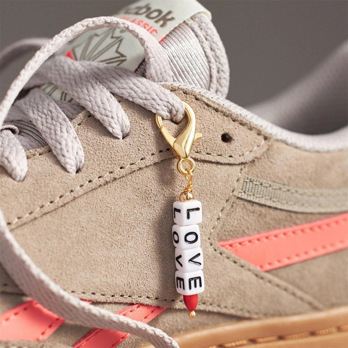 selling colorful shoelace pendant hand woven keychain internet pendant colorful rope bead DIY 260311