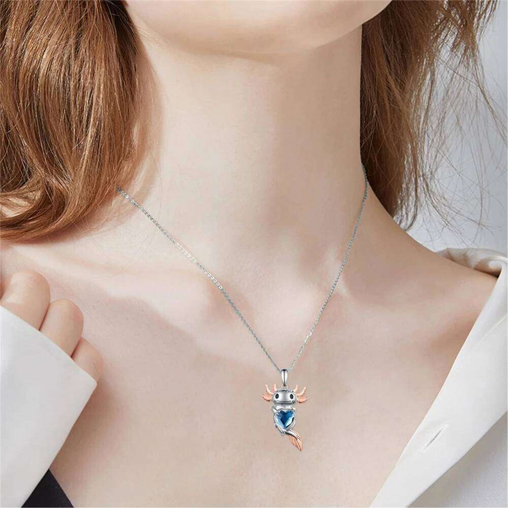 Exquisite Cute Cartoon Axolotl Holding Heart Pendant Necklace Animal Fashion Girls Party Holiday Jewelry Decoration Gift H260312
