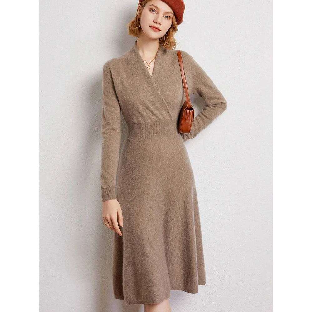 CHICUU Women 100% V-neck Waist Cinching Dresses Autumn Winter Office Lady Grace Luxury Cashmere Knitwear Z260314