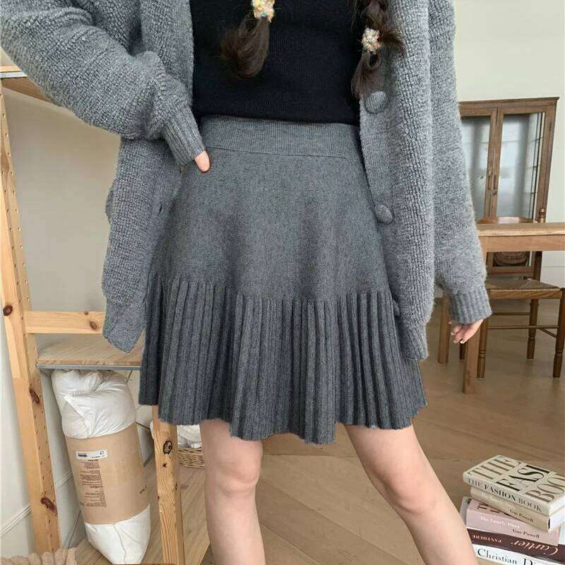 Autumn Pleated Women Mini Korean Sweet Knitted Slim Female Skirts New Preppy Style Elastic Waist Ladies Casual Skirt InsI Z260314