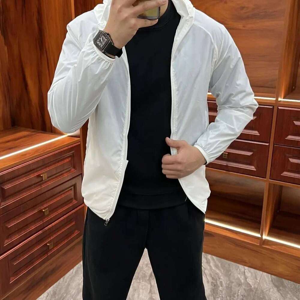 Summer Men's Jacket Youth Slim Outdoor Sports Quick Dry Hooded Anti-UV Sun Protection Skin Coat Z260313