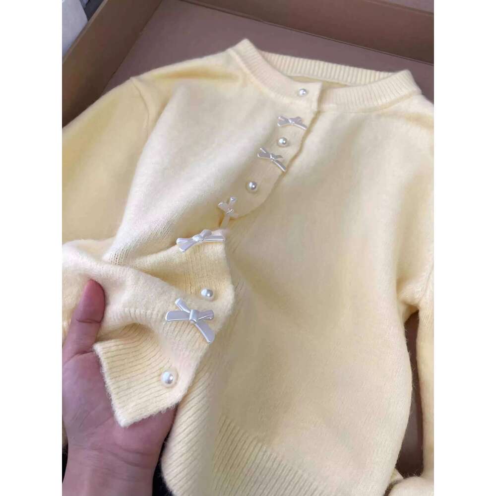 Women's Sweater Gentle Style Long Sleeve Pearl Button Top Spring Autumn New O-Neck Sweet Bow Yellow Knitted Cardigan Coat Z260313