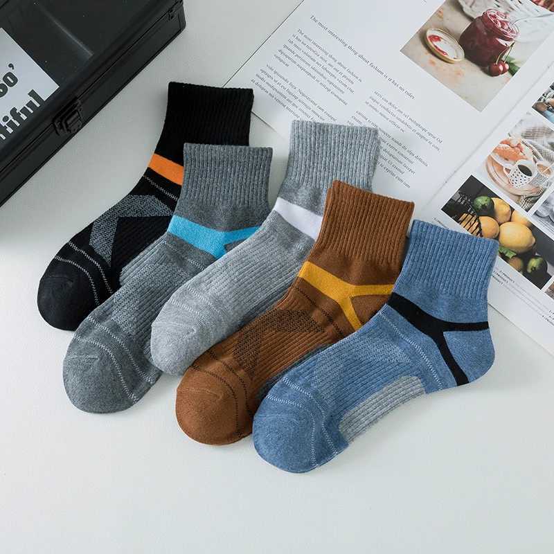 3 Pairs High Quality Men Socks Black Sports Socks Casual Soft Running Four Season Absorb Sweat Breathable Male Sock D260313