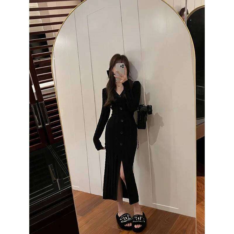 Korean V-neck Twist Wool Long-sleeved Inner for Women with Gentle Style Waist and Slit Long Dress Z260314