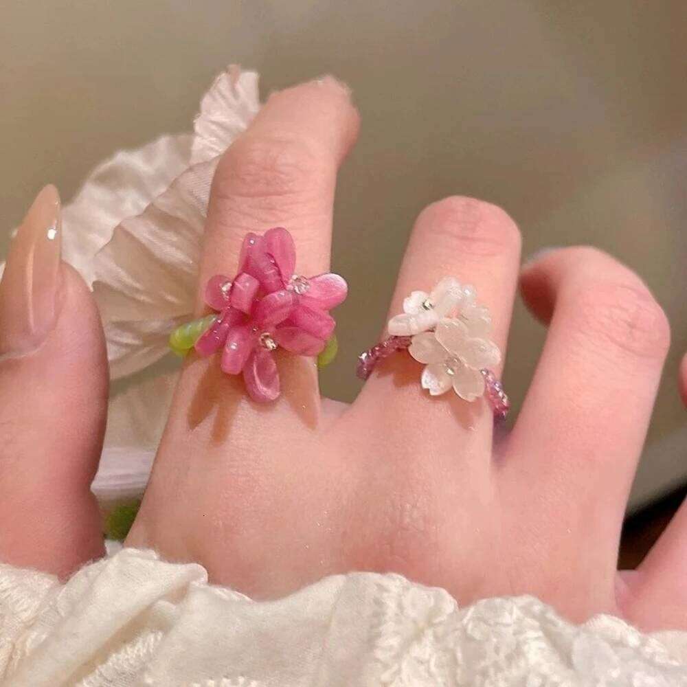 New Romantic Cute Violet Flower Ring Spring Summer Elastic Beaded Rings for Women Friends Korea Finger Jewelry Accessories Gift H260312