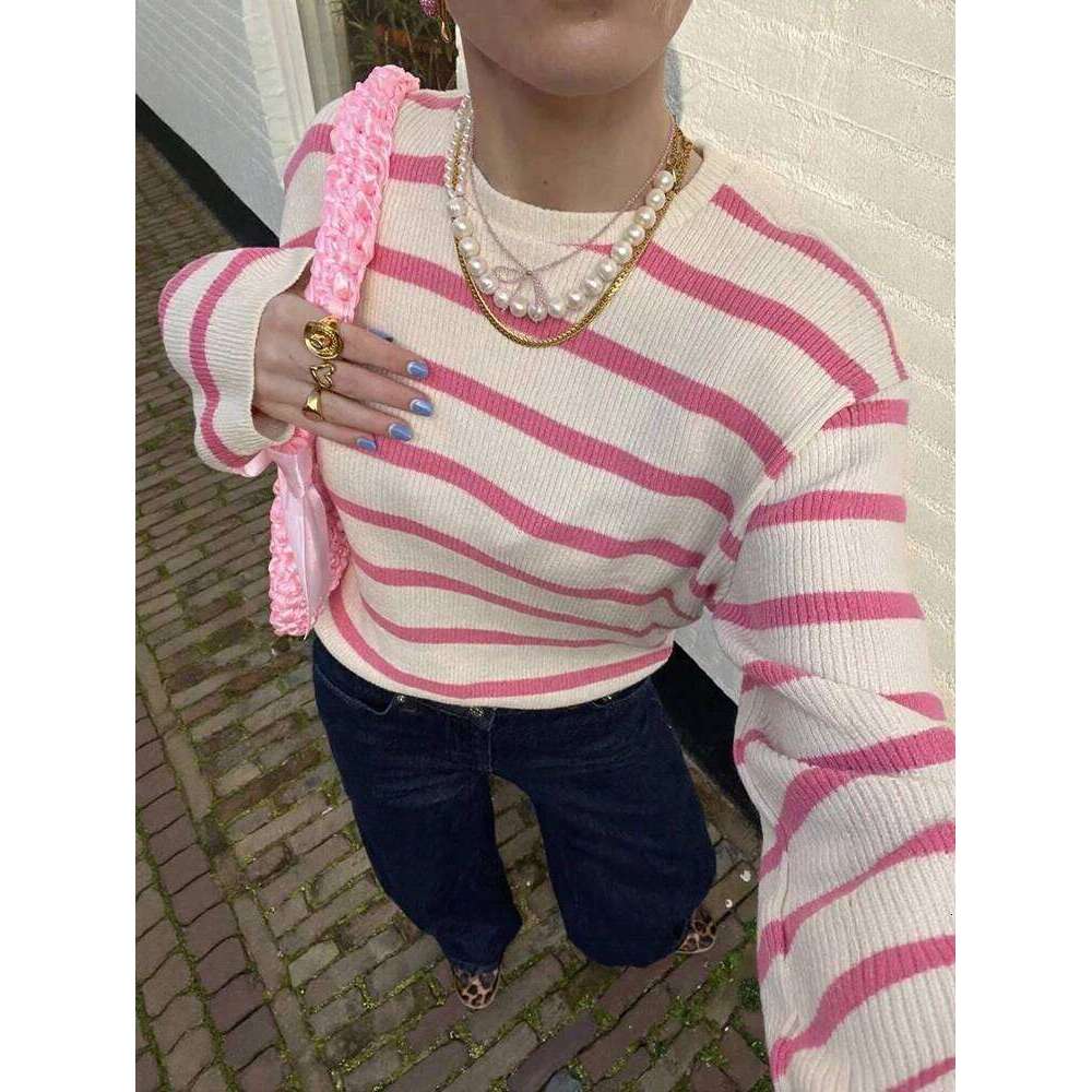 2025 Autumn and Winter New Top Lazy Wind Striped Knitted Sweater Pullover Fashion Temperament Z260313