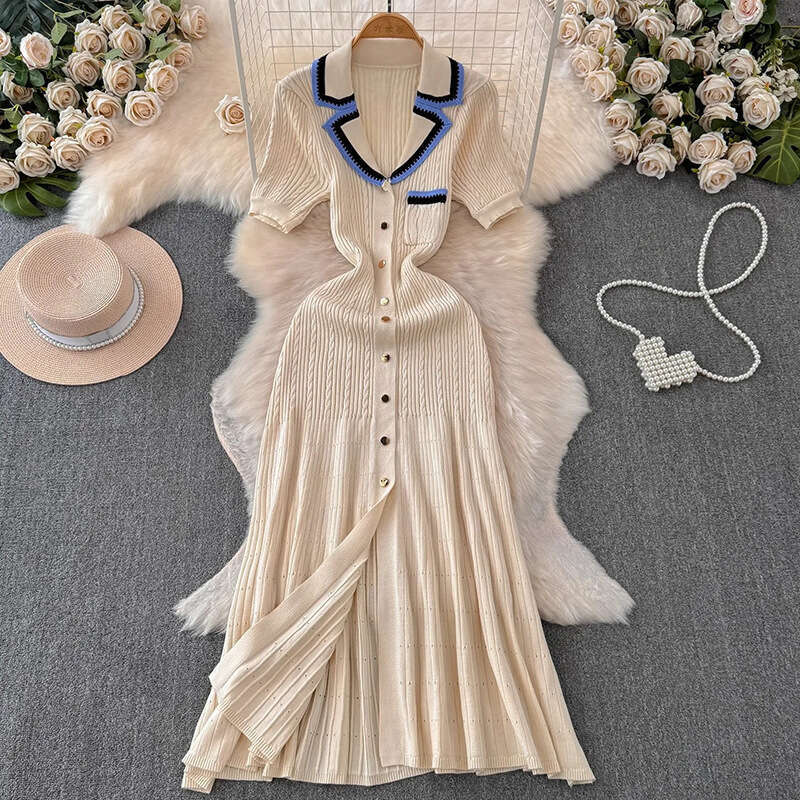 2026 A15 designer European and American women's knitted short sleeved dress with slit and long skirt for elegant commuting