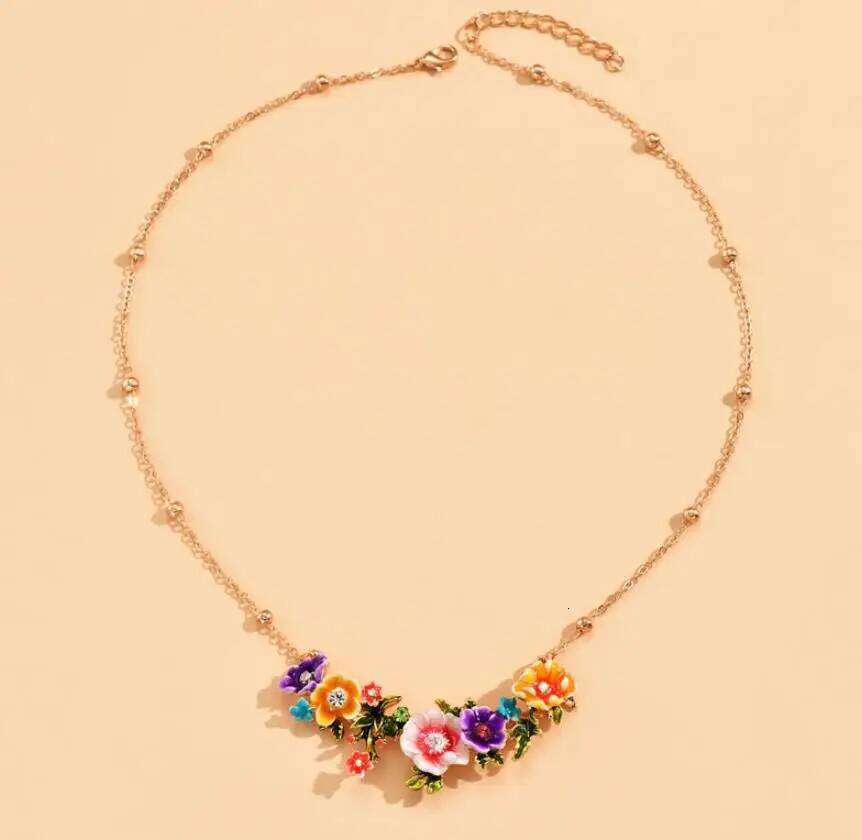 New Collier Femme Fashion Necklace for Women Short Design Flower Choker Statement Jewelry Gift H260312