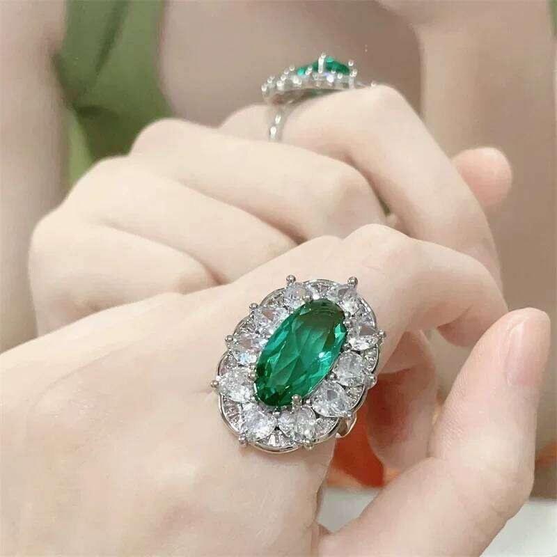 Old European Stylish Cluster Green Oval Adjustable Rings Halo Jewelry H260312