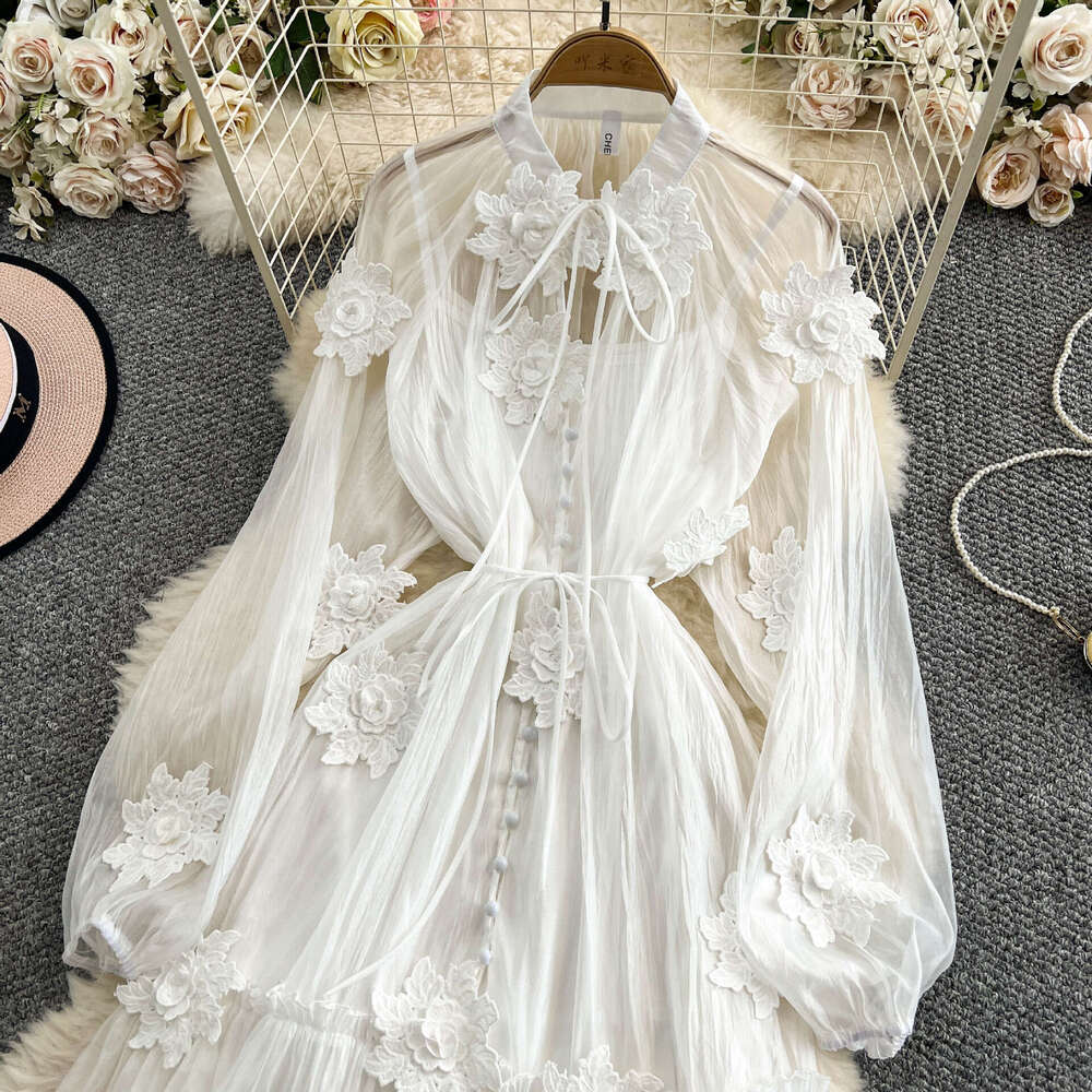 French elegant three-dimensional lantern sleeve dress 2026 new unique and exquisite fairy like seaside vacation