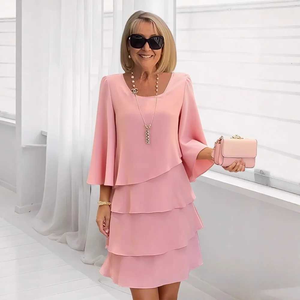 Womens Tiered Ruffle Bell Sleeve Shift Dress Square Neck Flowy Casual Gown for Elegant Daily Wear and Social Events T260314
