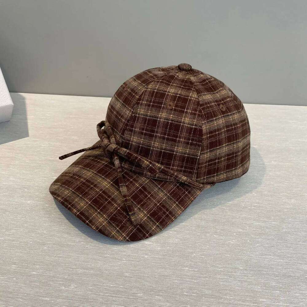 Woolen Cloth Versatile Check Baseball Cap Spring Autumn Outdoor Warm Lace-up Bow Shading Adjustable Women's Sports Hat Z260314