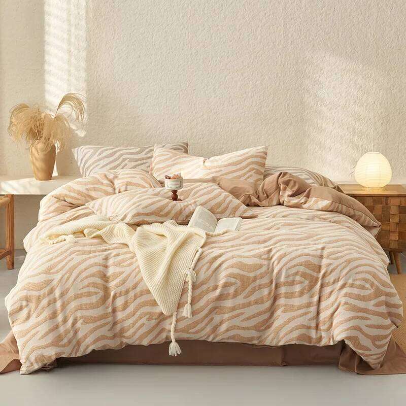 Light jacquard three-layer yarn four-piece pure cotton 2025 new high-end bedding bed sheet mattress kit H260312 - view 5