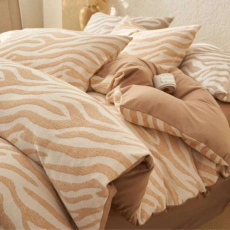 Light jacquard three-layer yarn four-piece pure cotton 2025 new high-end bedding bed sheet mattress kit H260312 - view 3