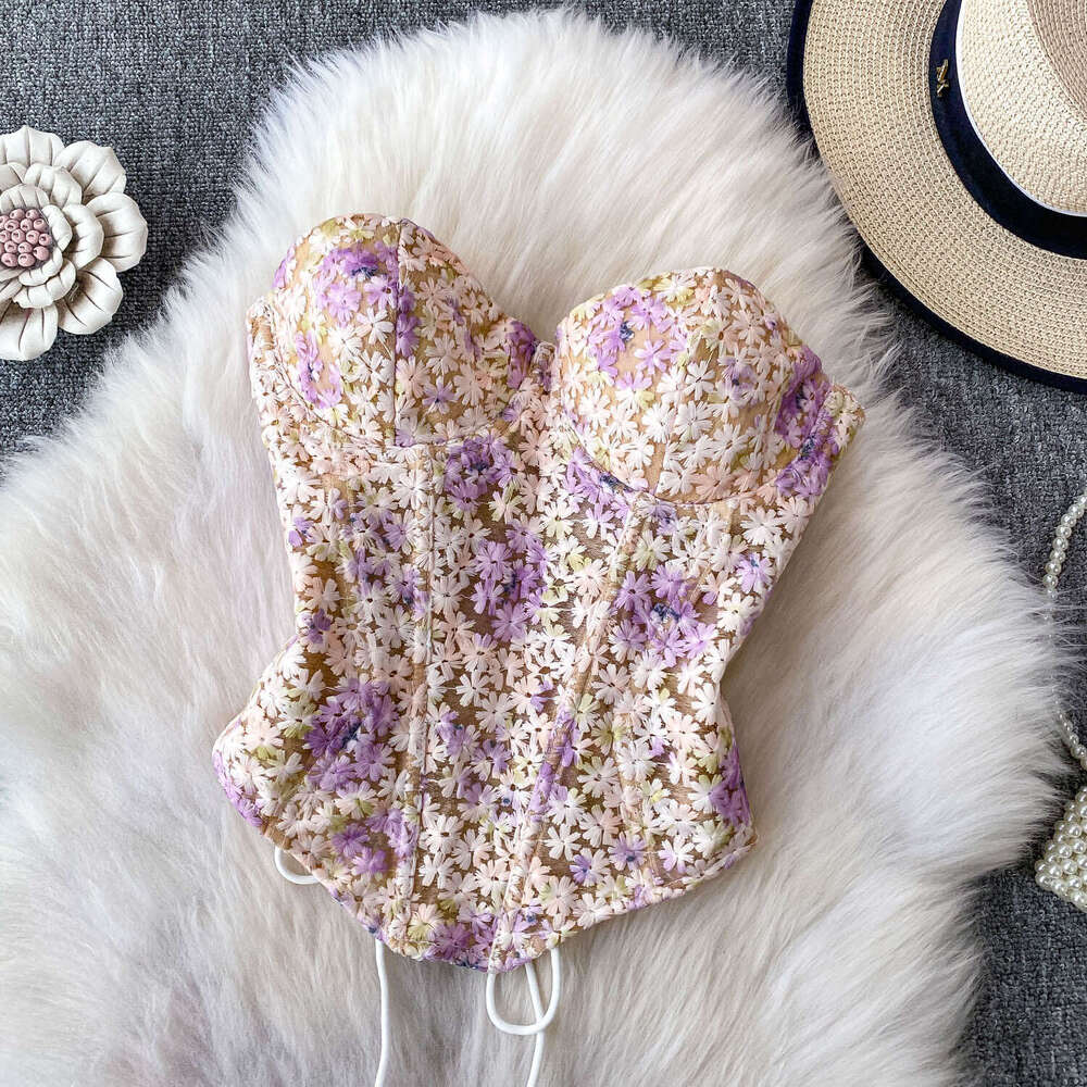 2026 European A12 and American style niche sweet and heavy embroidered flower strapless vest with soft support fishbone short design