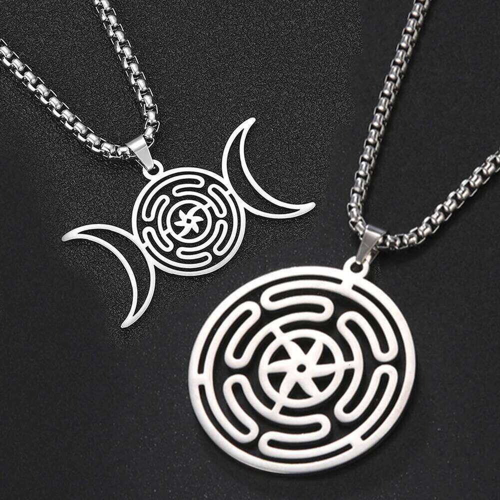 Dawapara Wheel of Hecate Triple Moon Goddess Necklace Ancient Blessing Supernatural Talisman Stainless Steel Jewelry H260312