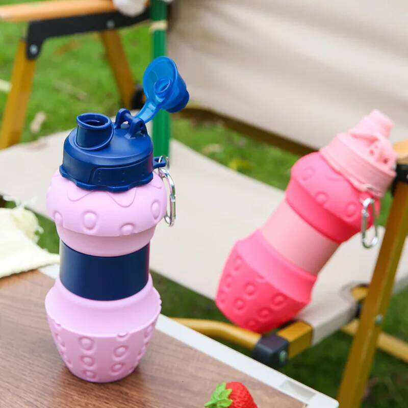 Portable Foldable 600Ml Travel Sports Strawberry Shaped Water Bottle Kids Silicone Telescopic Cup Z260313