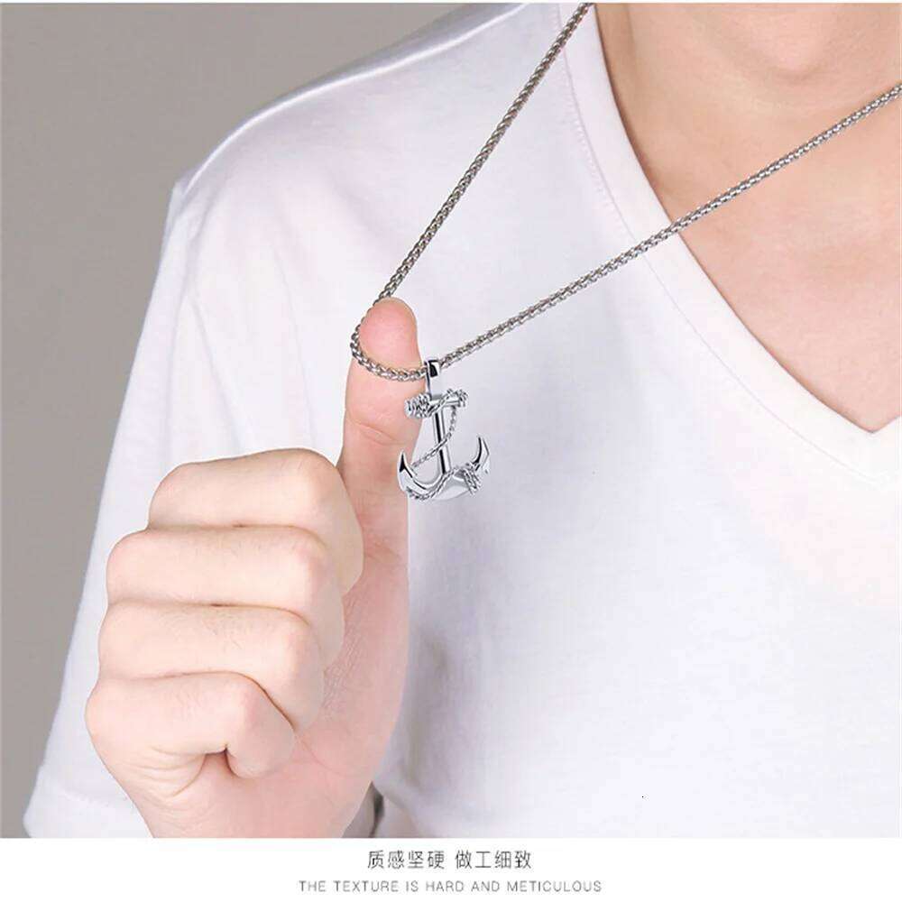 Wu's 2022 Double Sword Pirate Titanium Steel Retro Halloween Skull Ghost Head Anchor Necklace Imitation Turquoise Ancho H260312