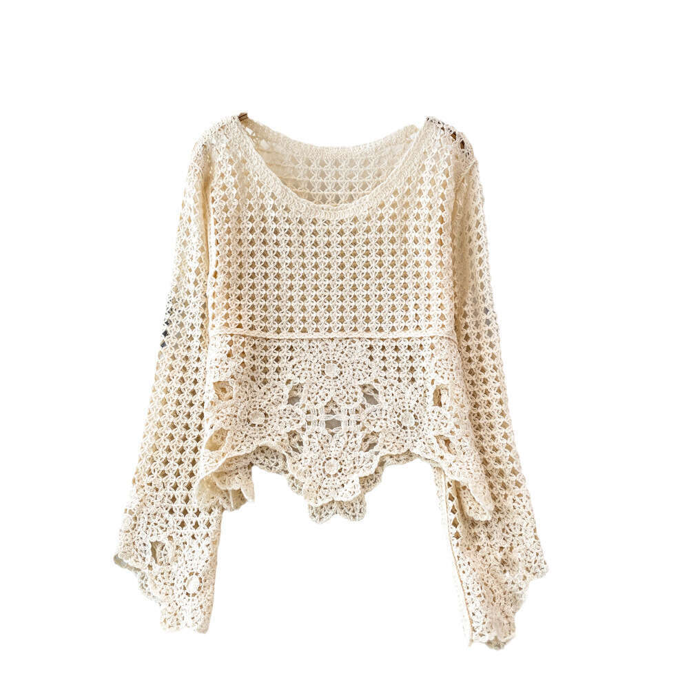 2026 Spring/Summer Designer Retro Design Thin Hollow Cardigan Suitable for a25 Seaside Vacation Loose Knitted