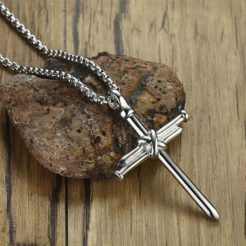 Nail Cross Pendant Necklace For Men Hip Hop Punk Style Silver Color Stainless Steel Chain Christian Church Baptism Party Jewelry H260312