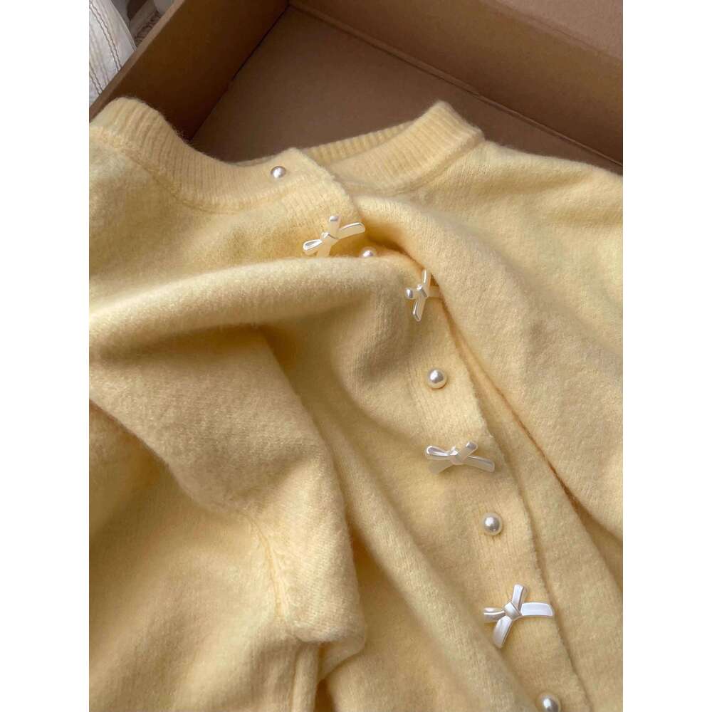 Women's Sweater Gentle Style Long Sleeve Pearl Button Top Spring Autumn New O-Neck Sweet Bow Yellow Knitted Cardigan Coat Z260313