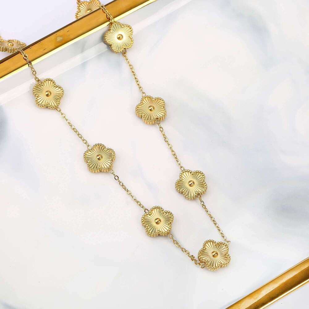 Waterproof Laser Stainless Steel Five Y2K 10 Flower Necklace Simple for Woman Daily Party Aesthetic Jewelry Cr H260312