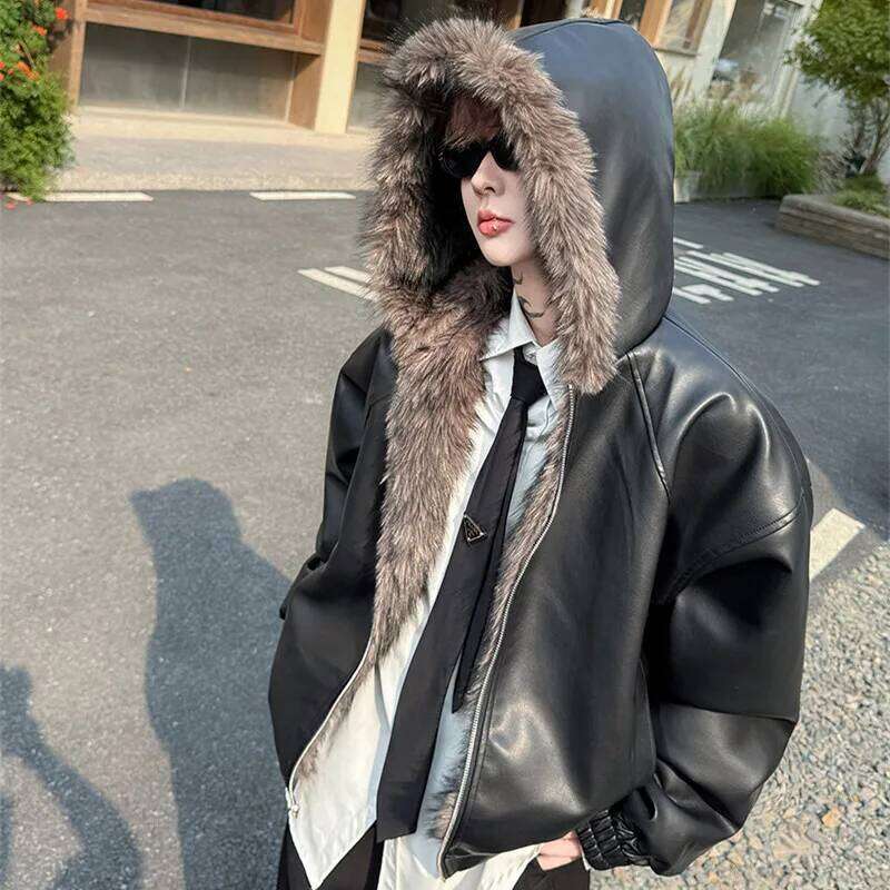 Double-sided Wear Thickened Warmer Faux Fur Pu Leather Jacket Man Techwear Style Red Imitation Mink Hair Winter Coat Z260313