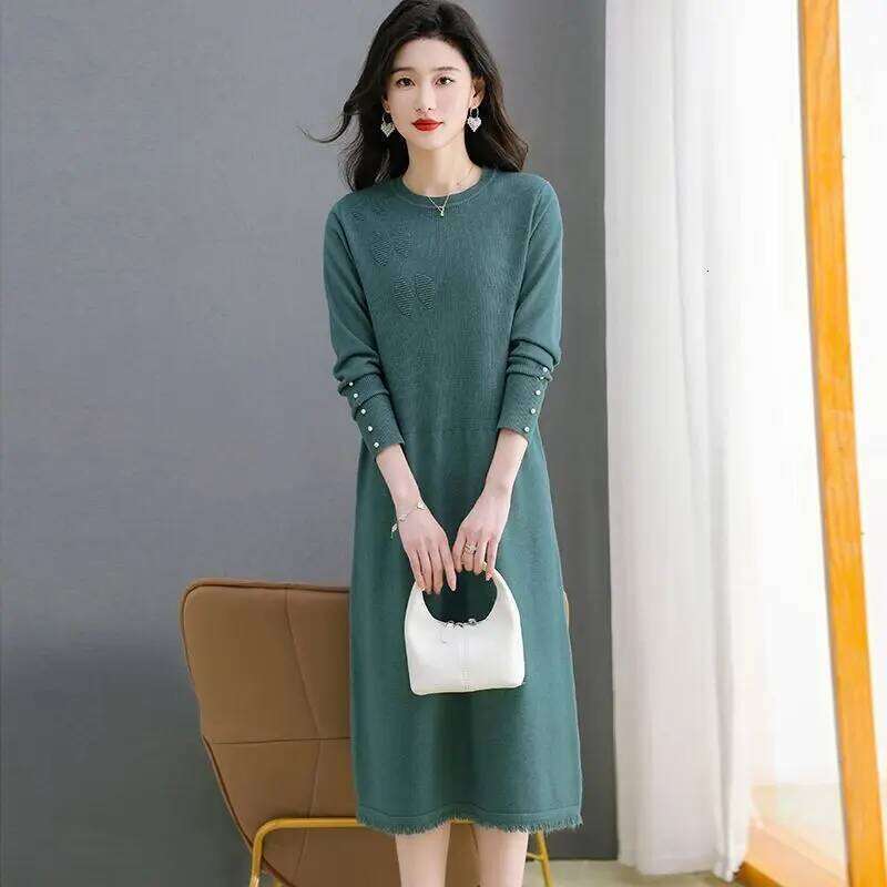 Round Neck Fur Women's Slim Long Base Knitted Loose Autumn and Winter Dress Over the Knee New Style 2024 Z260314