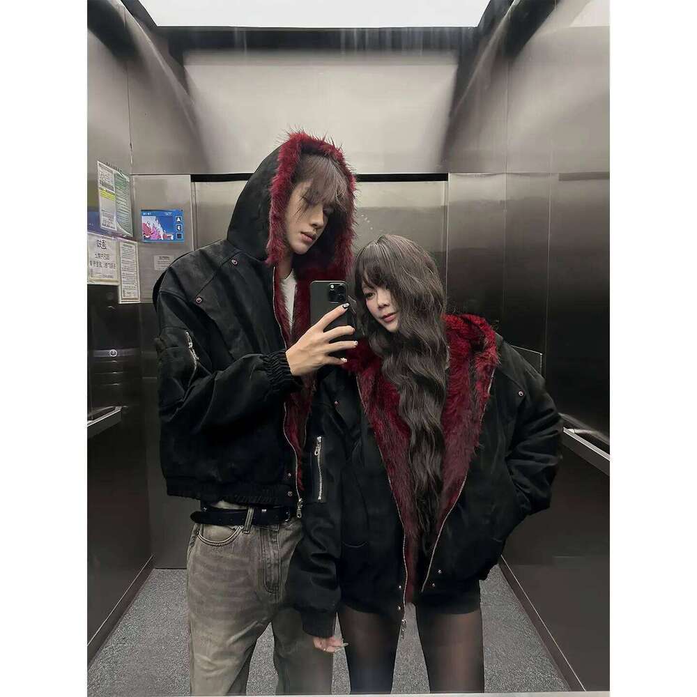 American Retro Mountain Sculpture Hooded Jacket Cotton Men Women PU Leather High-quality Winter Plus Velvet Short Wide Top Z260313