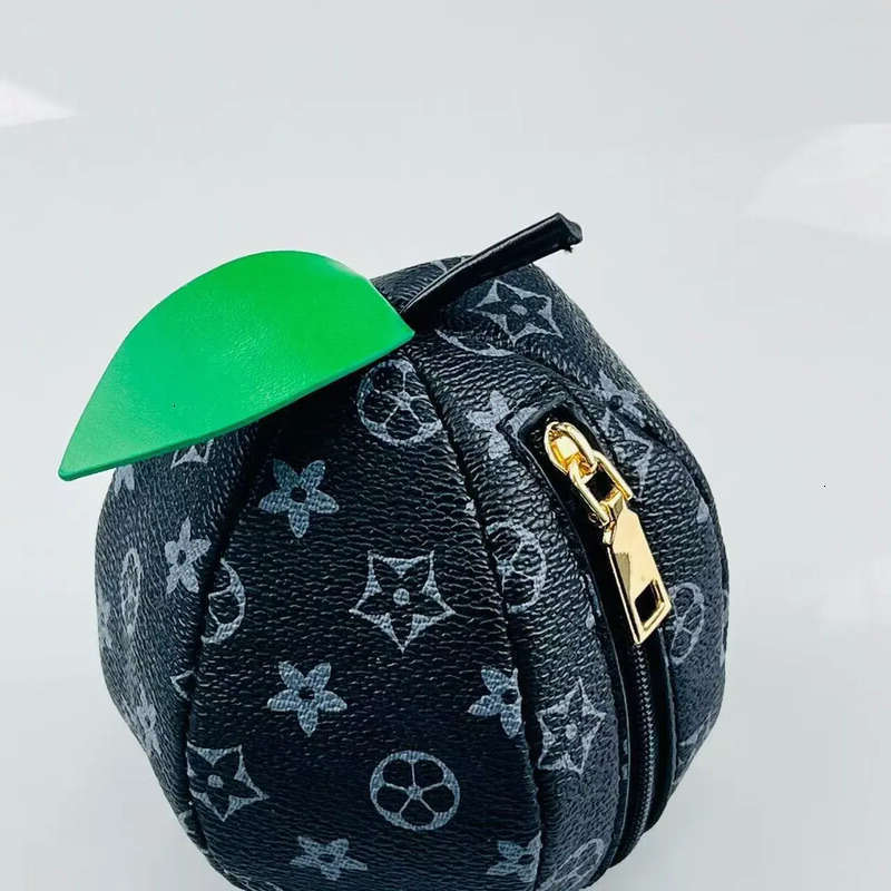 Creative Designer Orange Shell Keychain Mini Bag Coin Purse Earphone Case Portable Gift Accessory