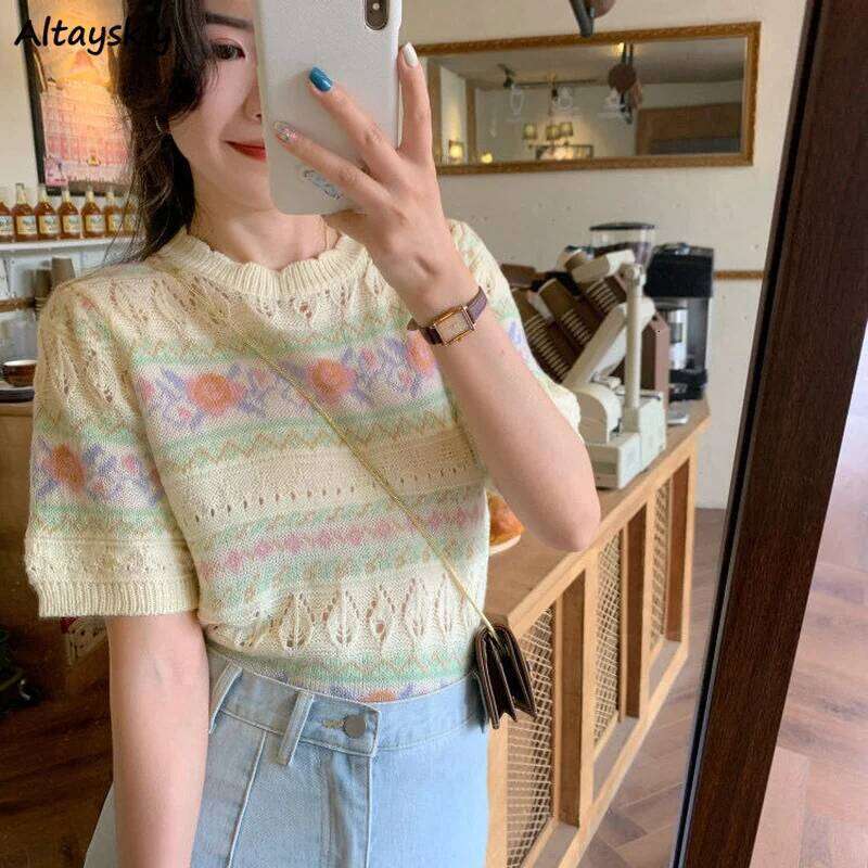 Women Short Sleeve Pullovers Knitting Hollow Out Printed Sweet Girls Soft Slender Korean Style Hipster Teenagers Lovely Popular Z260314